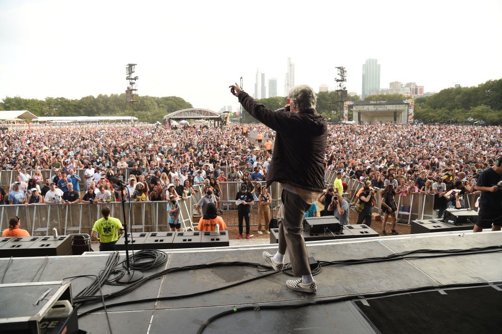 Tour e concerti annullati in America per l’ombra del Covid: dai Limp Bizkit a James Taylor