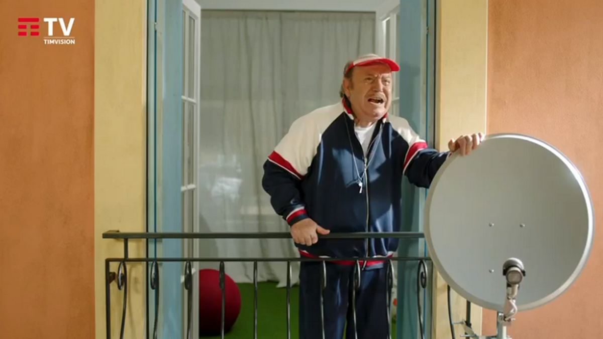 TimVision: via il “porca puttena” di Lino Banfi. La replica di TIM: “Non risulta nessun provvedimento”
