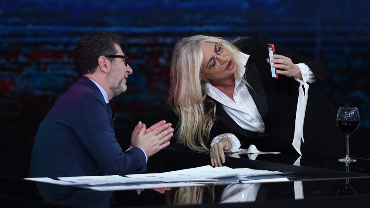 Mara Venier, insegnaci ad usare Instagram