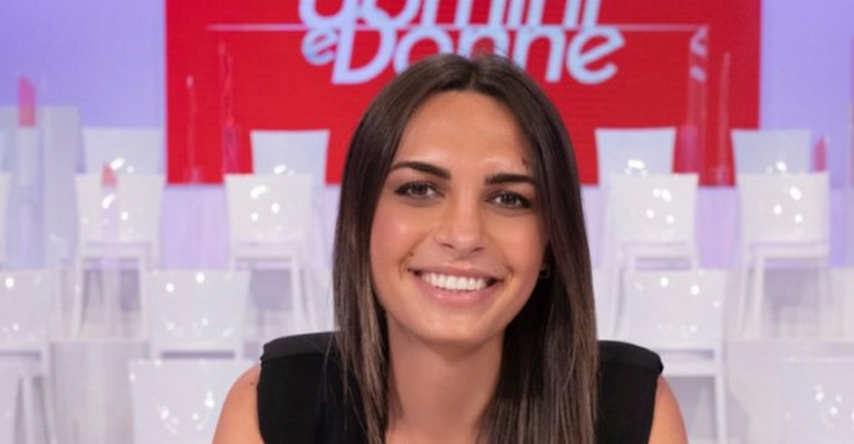 Uomini e donne, Andrea Nicole nuova tronista: “Non chiamatemi transgender”