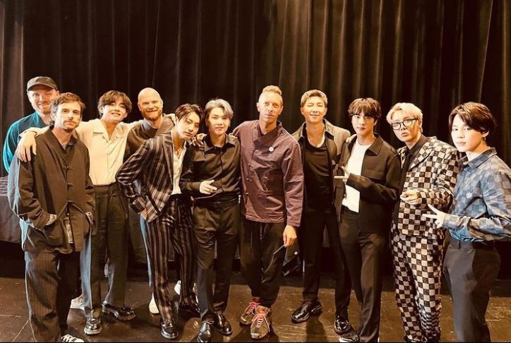 My Universe, Coldplay e BTS: ascolta la canzone e guarda il video ufficiale (testo e traduzione)