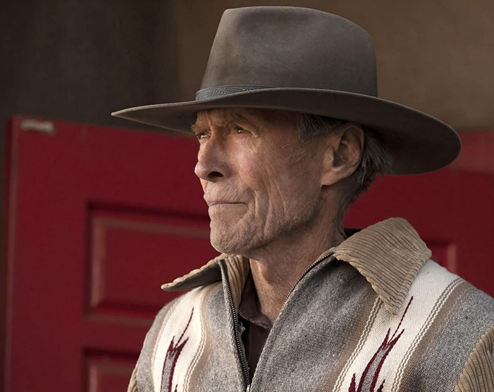 Cry Macho: foto e poster del film di Clint Eastwood