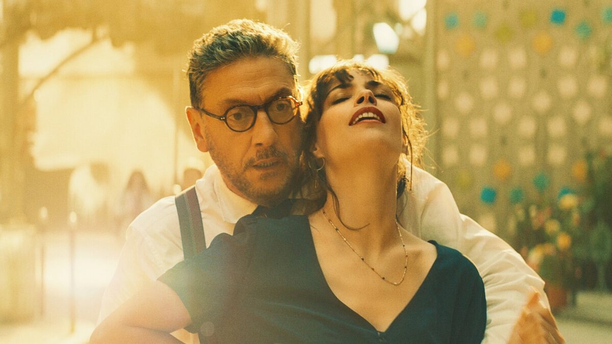 Il Materiale Emotivo di Sergio Castellitto: nuovo video backstage “scenografia”
