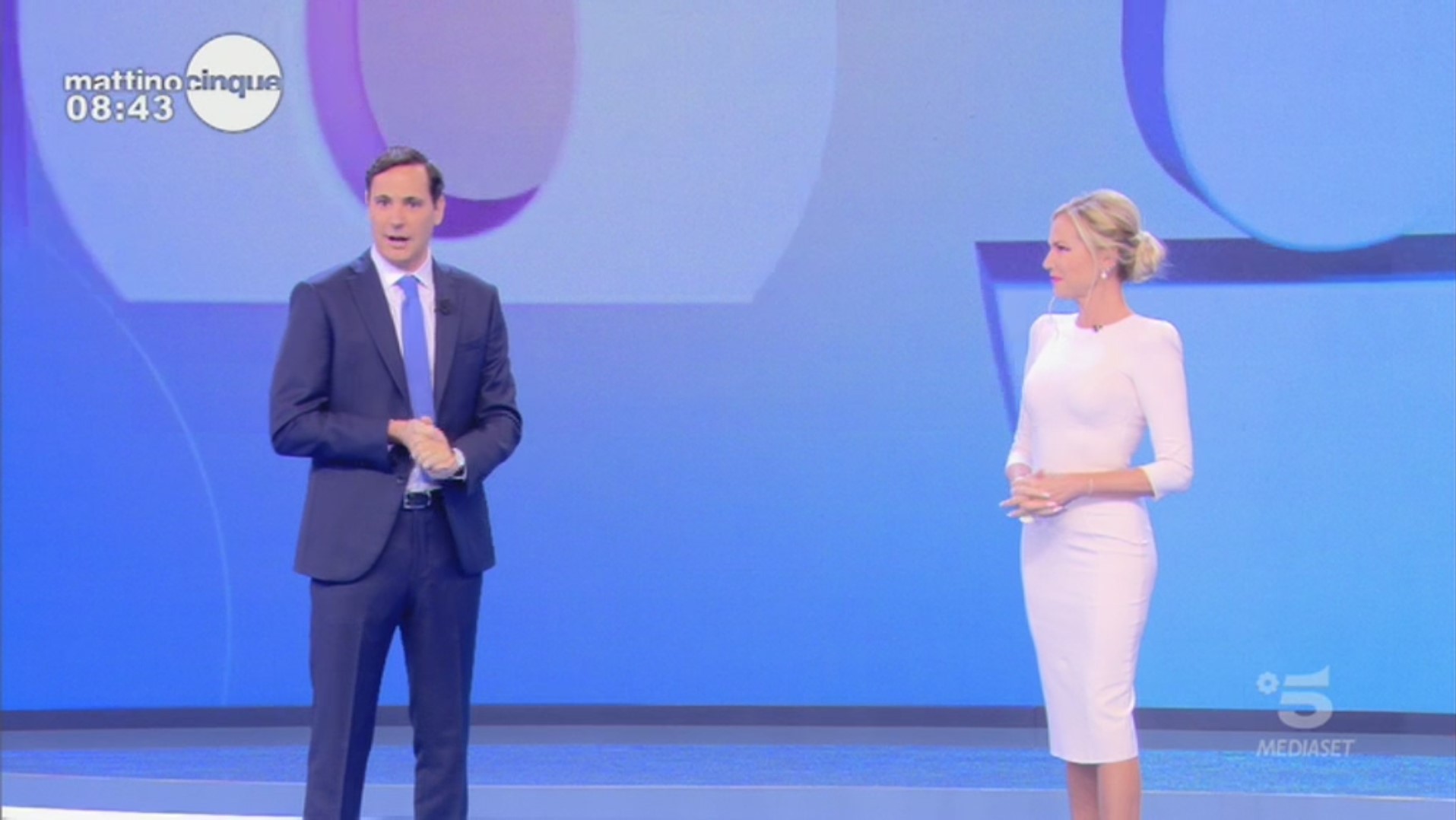 Mattino cinque è lo stesso di sempre. Vecchi e Panicucci granitica certezza del daytime di Canale 5