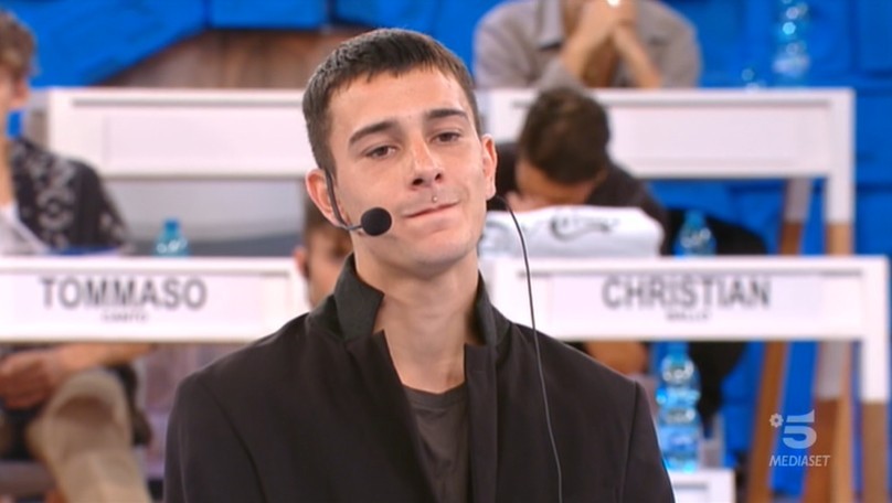 Amici 21, sospesa la maglia a Mirko Masia: “Mi sento umiliato” (video)