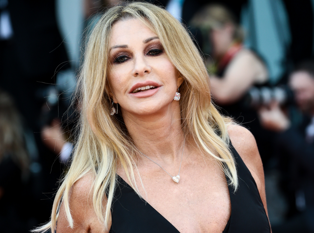 Paola Ferrari su Melissa Satta e “l’erbaccia televisiva da estirpare” a Sky Calcio Club