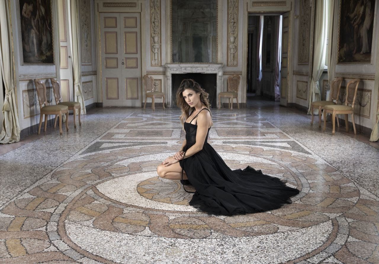 Elisabetta Canalis: “A Vite da copertina porterò del mio. Il gossip non mi fa più paura”