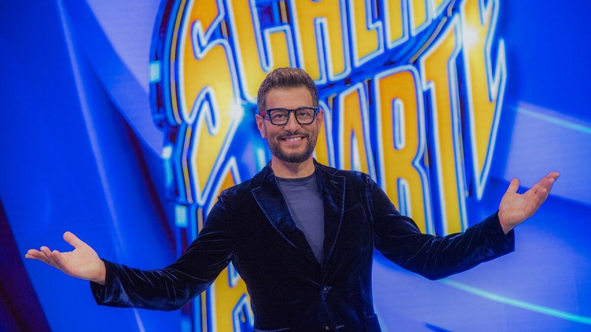 Scherzi a parte, ecco quando parte la nuova serie su Canale 5 con Enrico Papi (Anteprima TvBlog)
