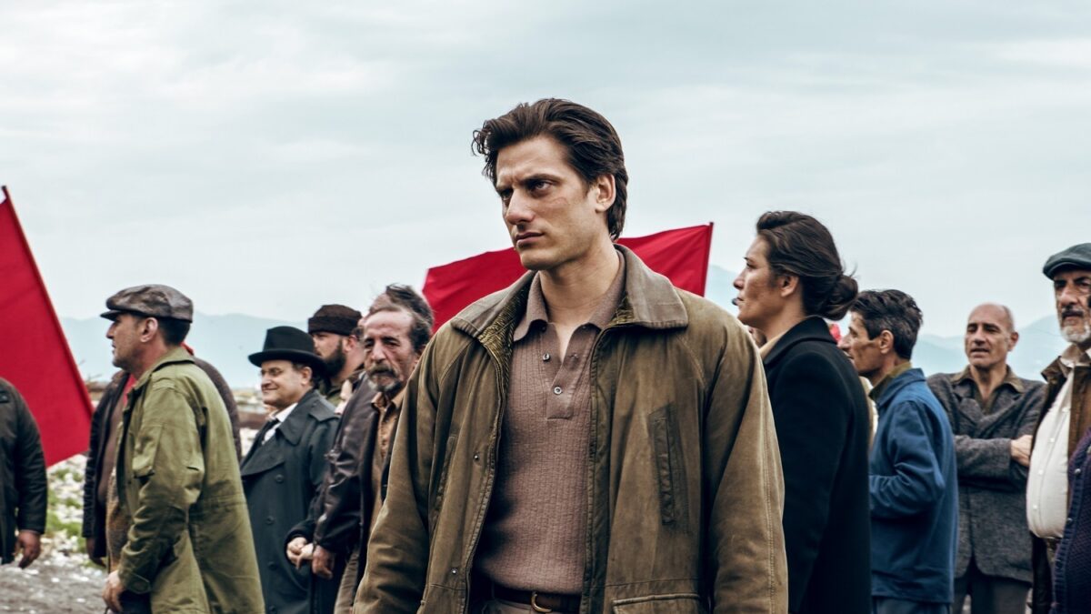 Stasera in tv: “Martin Eden” su Rai 3