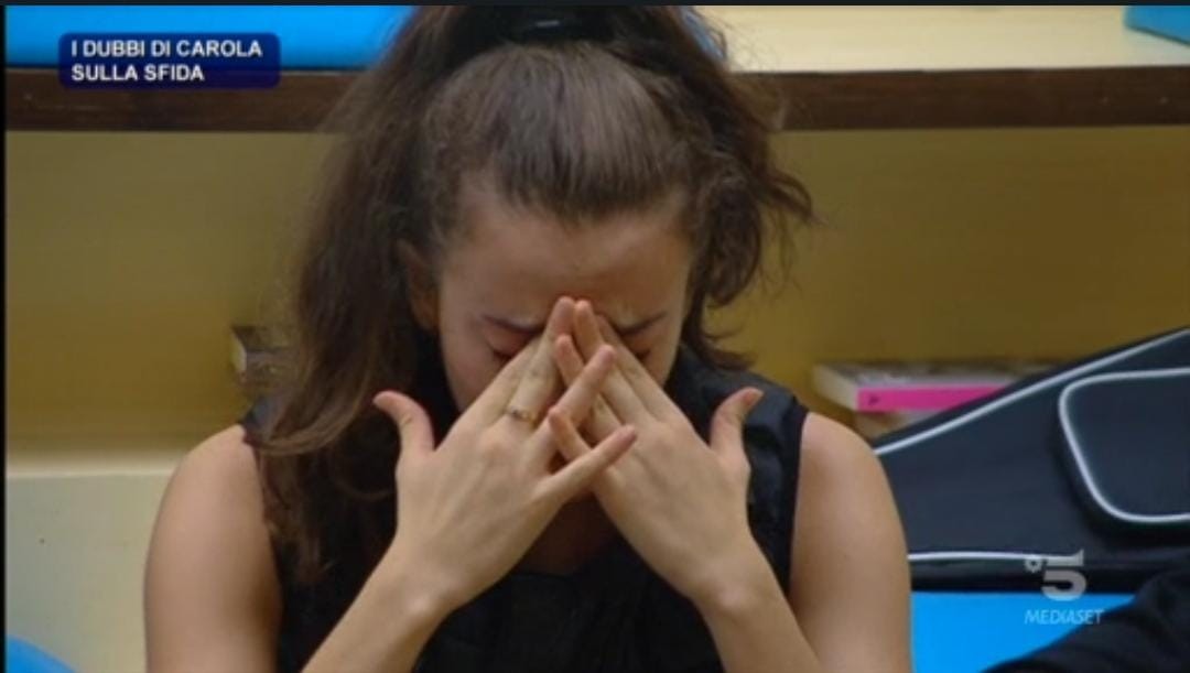 Amici 2021, Carola in lacrime: ecco cosa è successo nella puntata del 29 settembre (video)