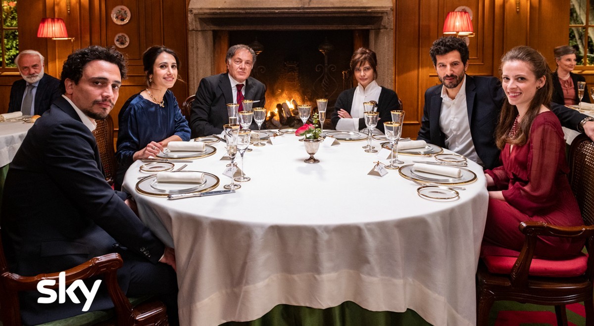 Sky e NOW le serie tv di Dicembre 2021: And Just Like That, Yellowstone, A casa Tutti Bene