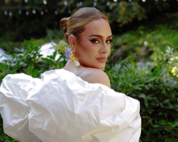 I drink wine, Adele: ascolta la canzone dall’album ’30’ (testo e traduzione)