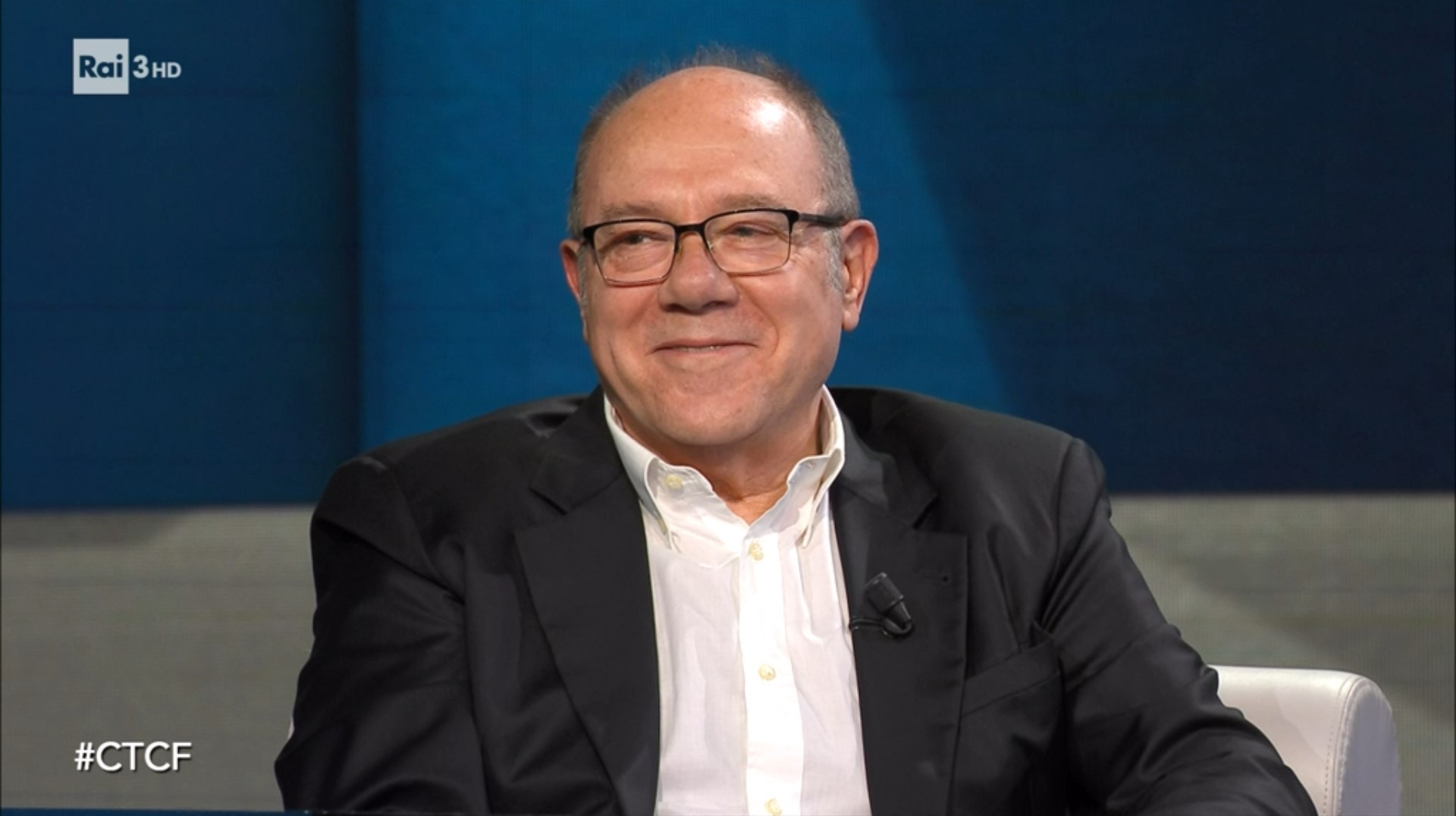 Che tempo che fa, a Carlo Verdone si perdona anche mezz’ora di promozione in Rai di una serie Amazon