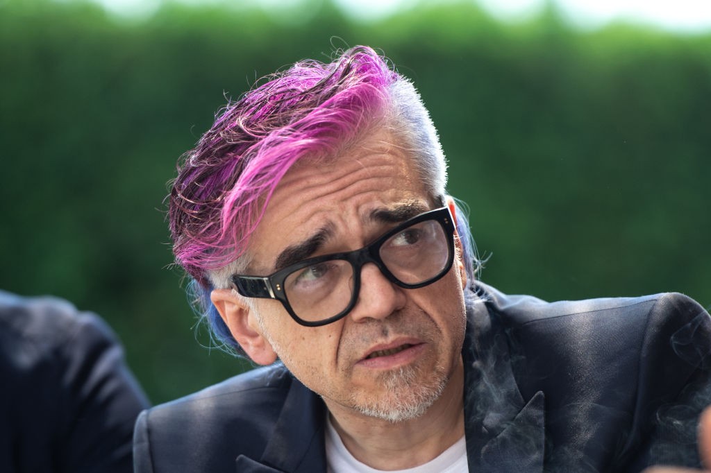 Morgan attacca Maurizio Crozza: “Mi odi? Nessuna traccia delle cose fatte insieme in tv nel 2008”