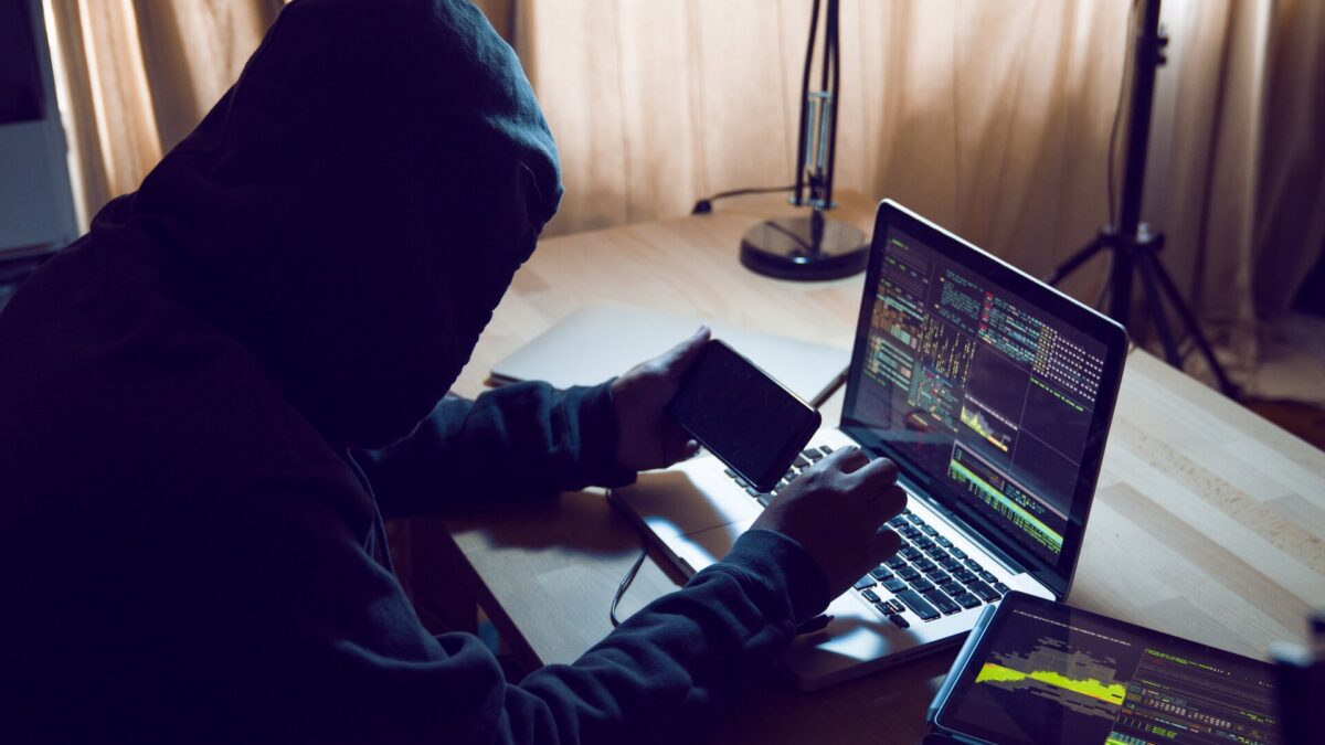 Siae sotto attacco hacker: sottratti 28.000 documenti privati degli artisti, chiesto un riscatto di 3 milioni di bitcoin