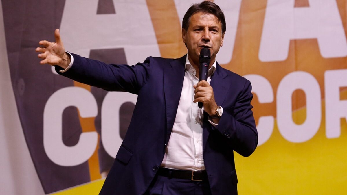 Movimento 5 Stelle, nel Tg potranno parlare solo in cinque (più Giuseppe Conte)