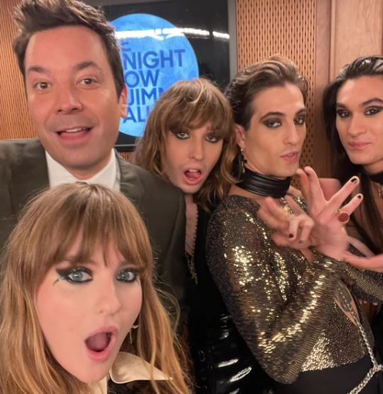 Maneskin ospiti da Jimmy Fallon e opening del concerto dei Rolling Stones (video)