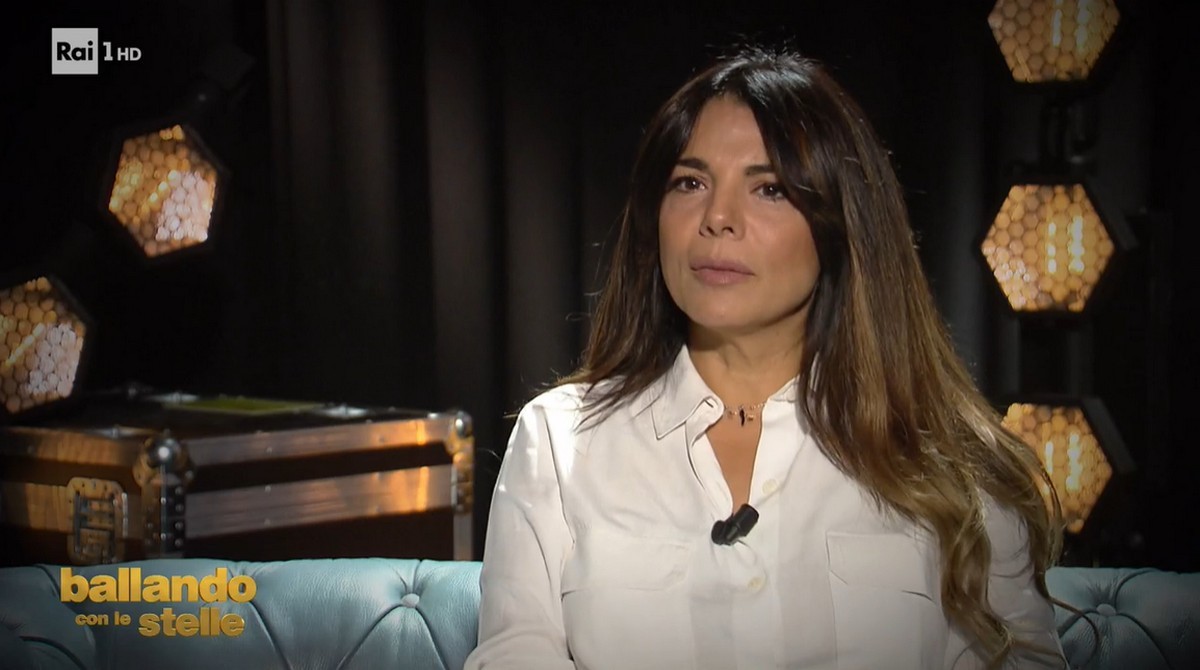 Mietta: “Non ho fatto il vaccino per motivi di salute. Agirò in ogni sede a tutela della mia dignità”