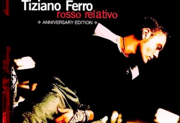 Rosso relativo, Tiziano Ferro: album rimasterizzato e tracce bonus per i 20 anni dall’uscita del disco