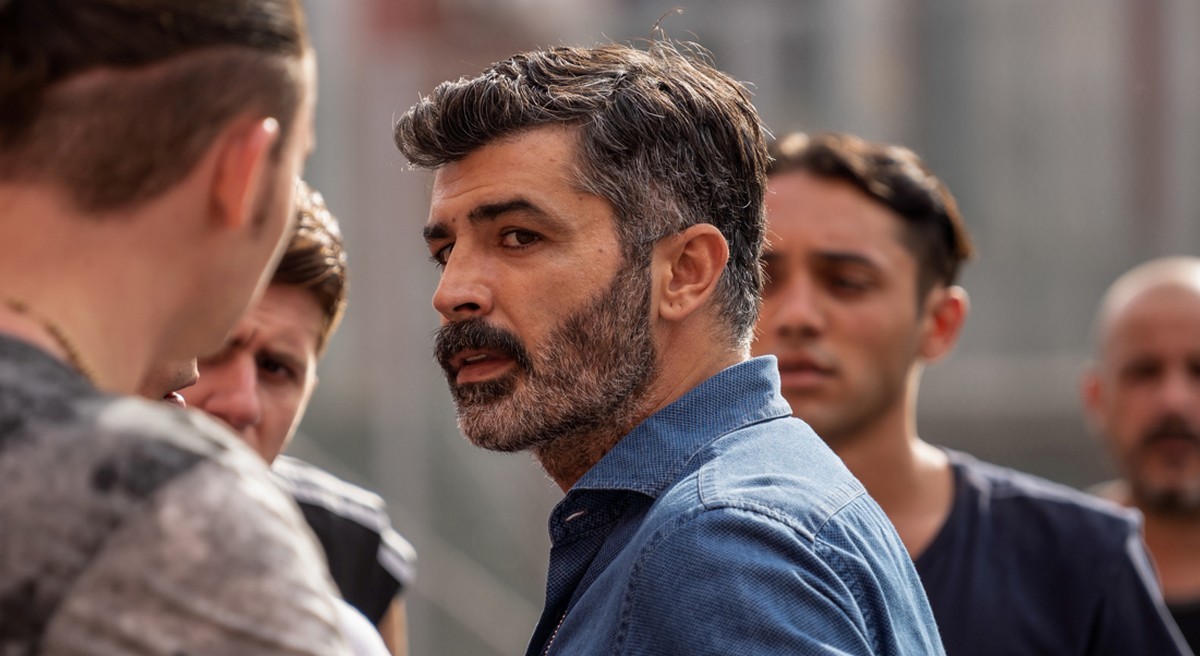 Carmine Recano: “Il confronto tra Mare Fuori e Gomorra è sbagliato, sono due serie completamente diverse” (Video)