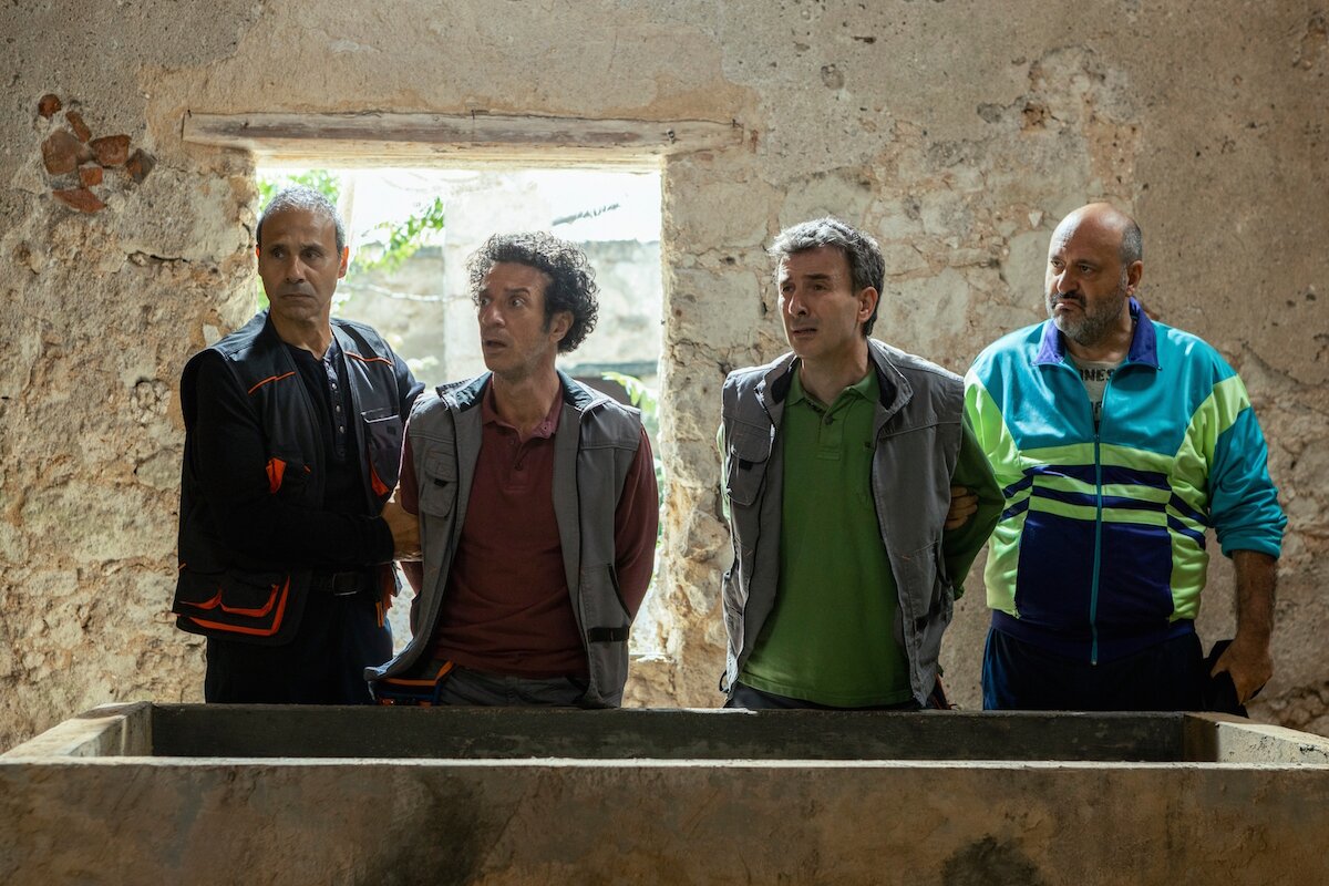 Incastrati foto