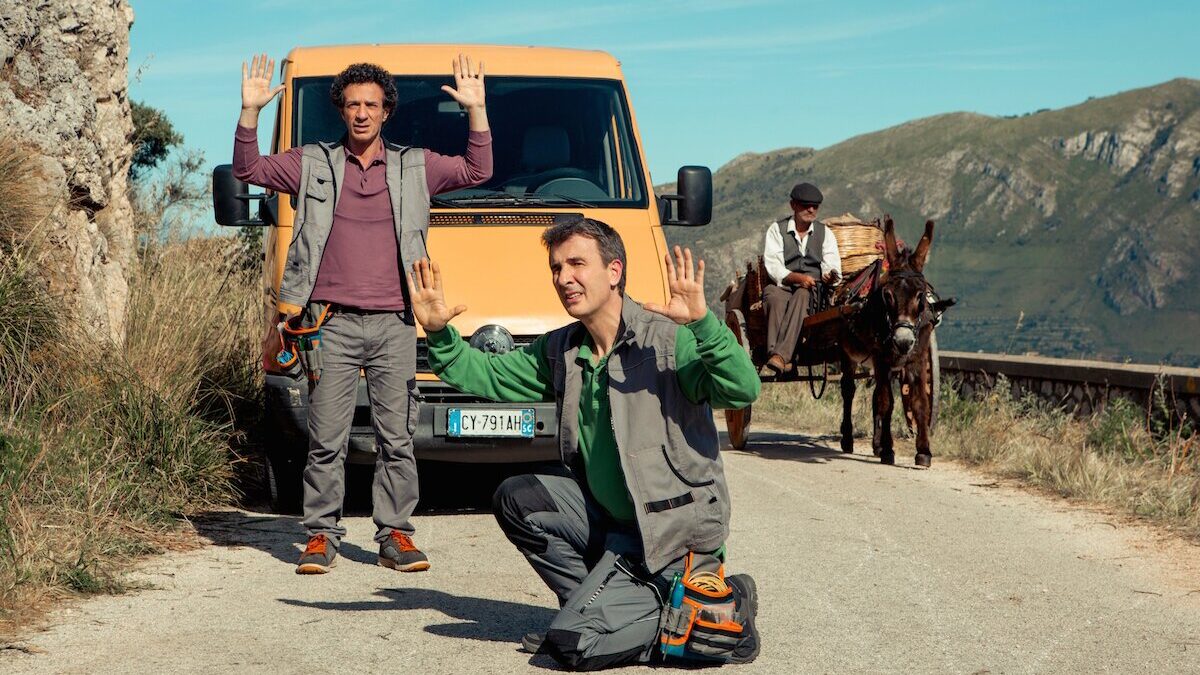 Con Incastrati Ficarra e Picone diventano testimonial d’eccezione per Netflix: la recensione in anteprima