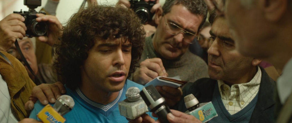 Maradona, la Lazio contro la serie di Prime Video: “Tagliate quella scena penosa…” (VIDEO)