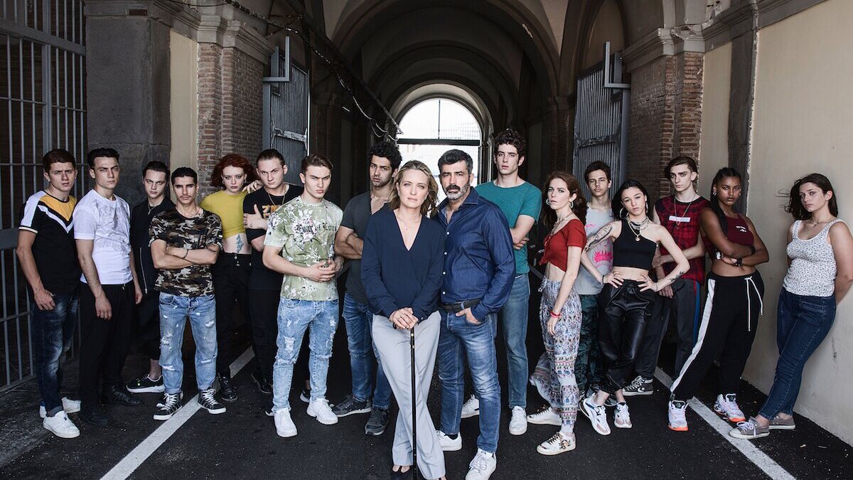 Mare Fuori 3: il fiore all’occhiello della fiction di Rai 2 avrà una storia gay all’interno del carcere minorile