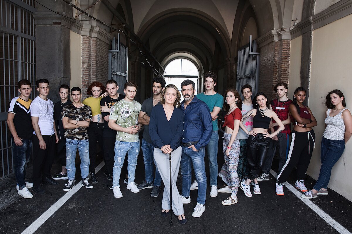 Nastri d’Argento Grandi Serie 2023, annunciate le nomination: Mare Fuori serie dell’anno