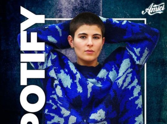 Spotify, Nicol: ascolta il brano inedito della cantante di Amici 21 (testo e video)