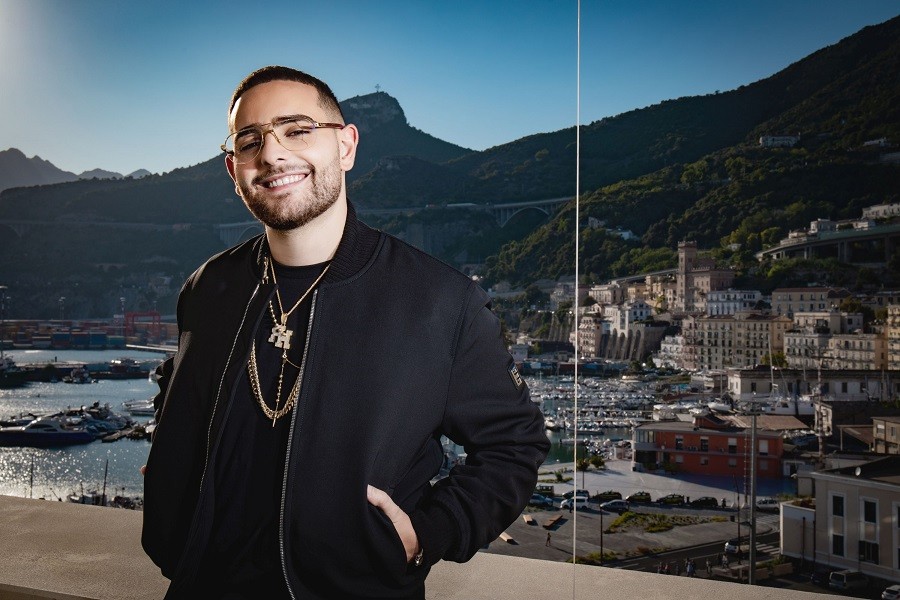 Fa’ o’ brav’, Rocco Hunt: ascolta il brano con Emis Killa, Lele Blade, MV Killa & Yung Snapp