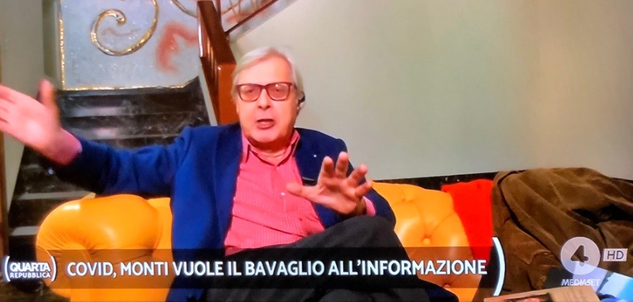 Sgarbi: “Le donne mi sfiorano il cu*o e i gay mi toccano le pa**e. Non ho mai detto niente”
