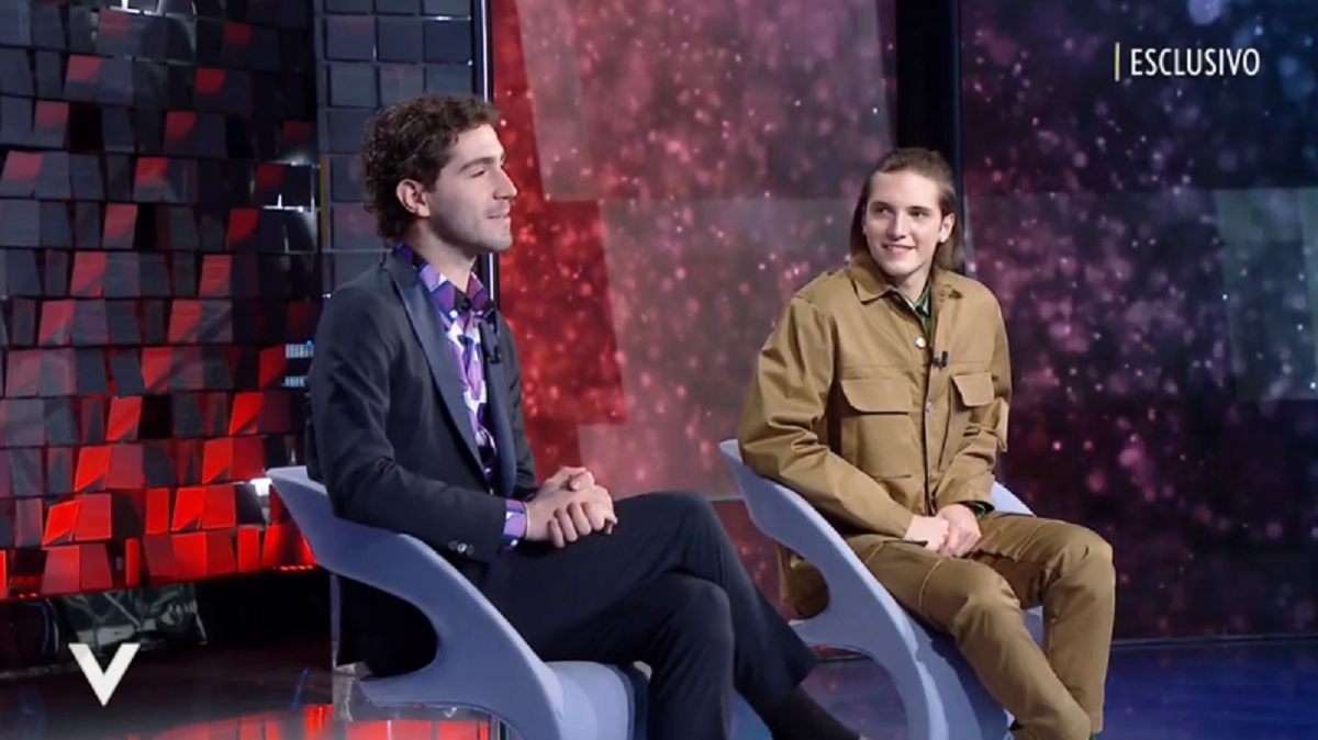 Tommaso Zorzi e Tommaso Stanzani, la normalità di una coppia gay (sui social network) raccontata a Verissimo