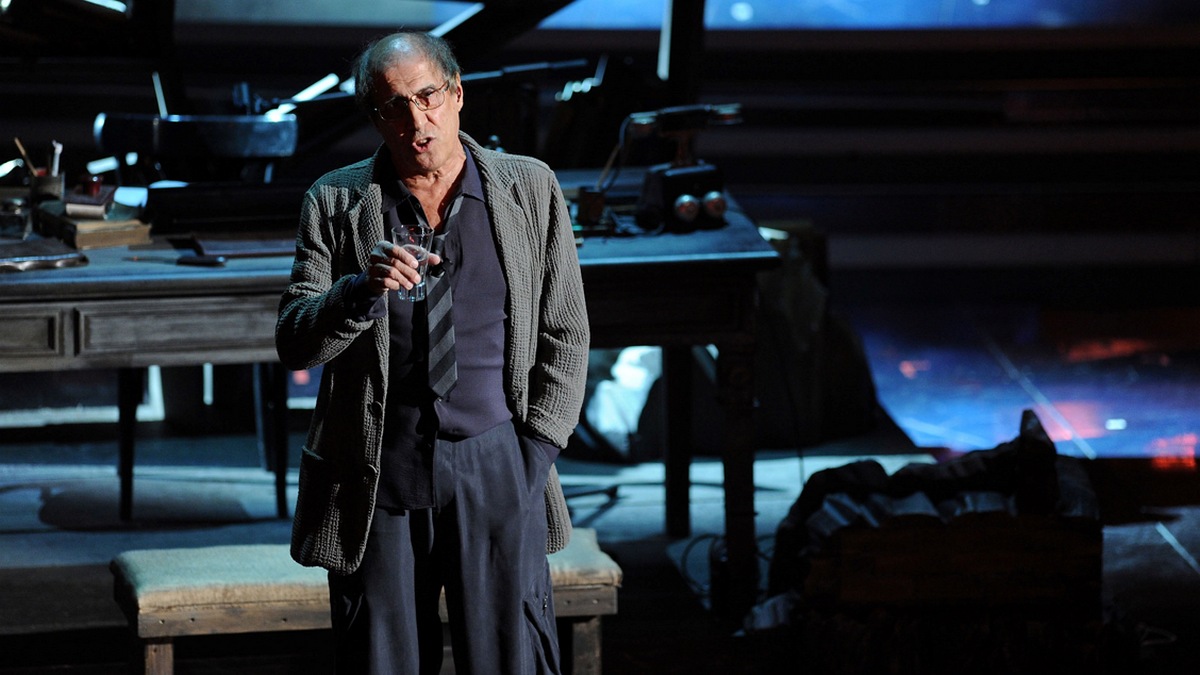 Adriano Celentano: “Basta con la dittatura dei talk show sui no vax”