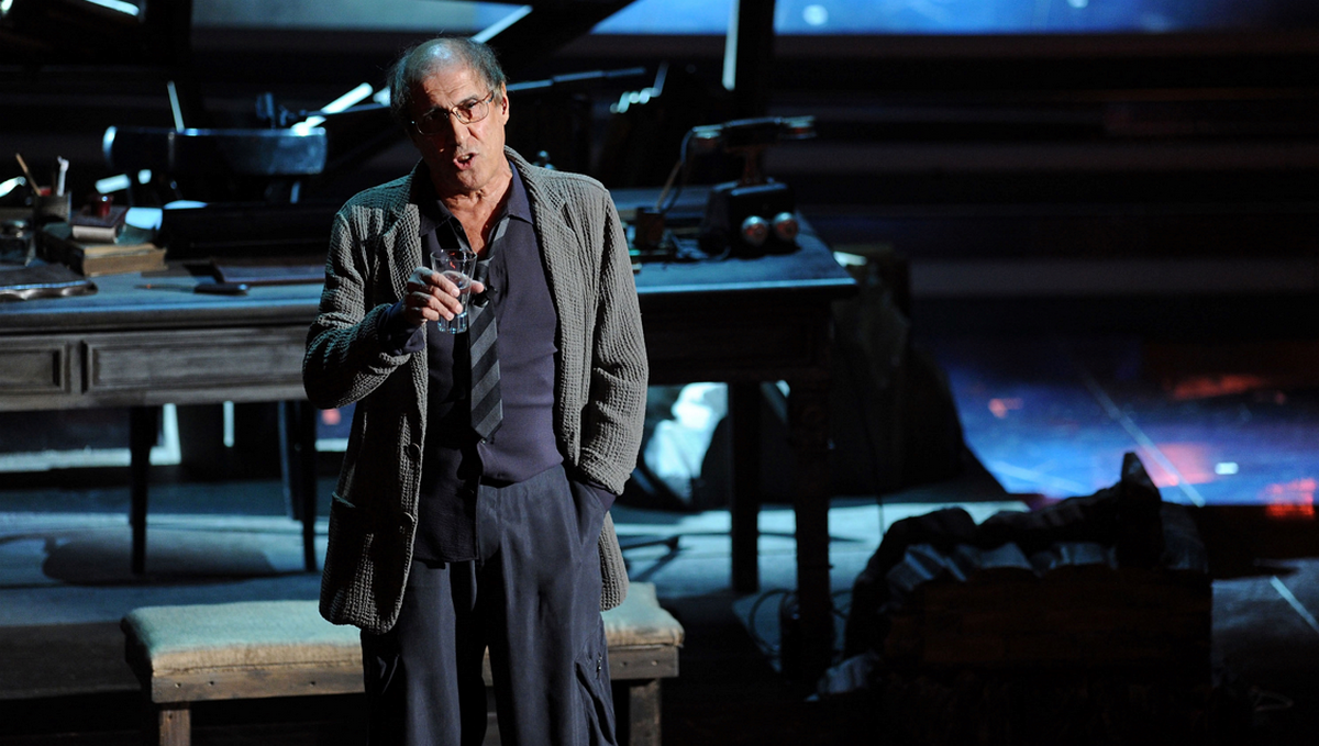 Adriano Celentano: “Basta con la dittatura dei talk show sui no vax”