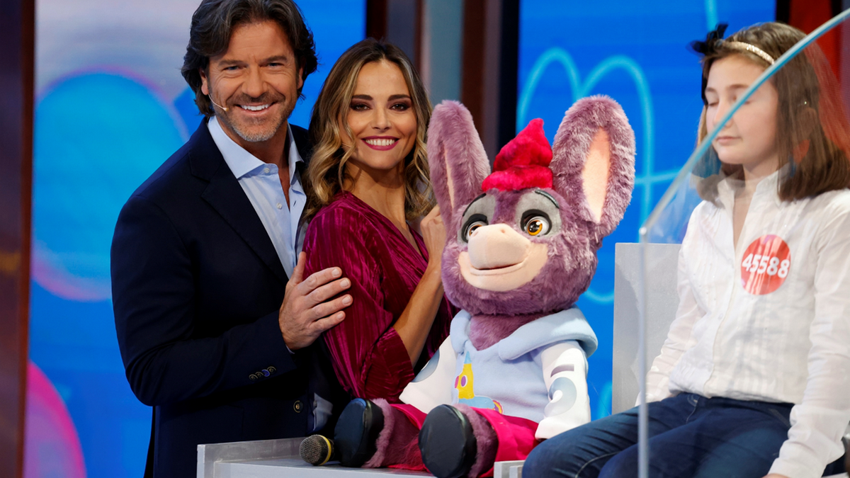 Quant’è cringe la politica che parla della tv senza conoscerla?