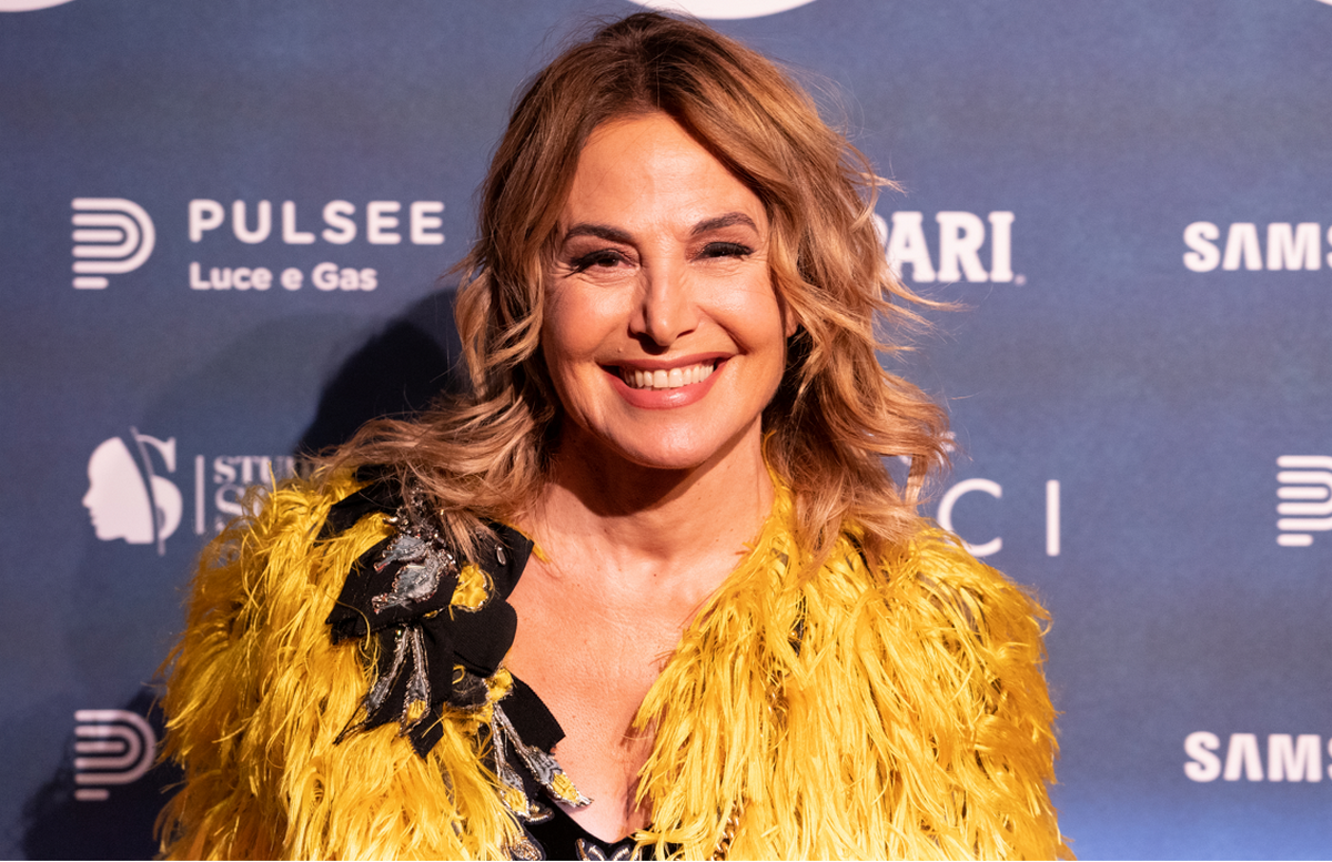 Barbara d’Urso: “Non ho il covid, sto una favola, torno a gennaio”