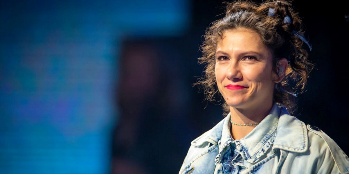 Elisa partecipa a Sanremo 2022 con O forse sei tu