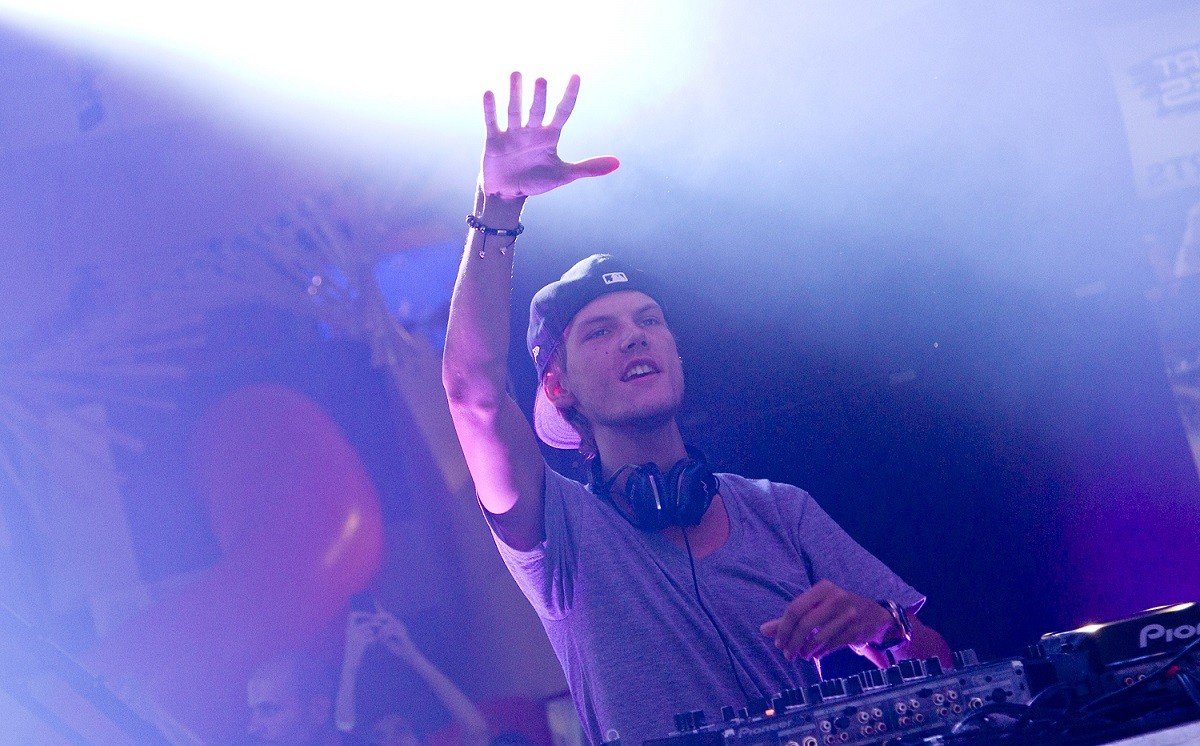 Avicii, il padre del dj e produttore parla della combinazione fama/fortuna: “Lui voleva semplicemente essere Tim