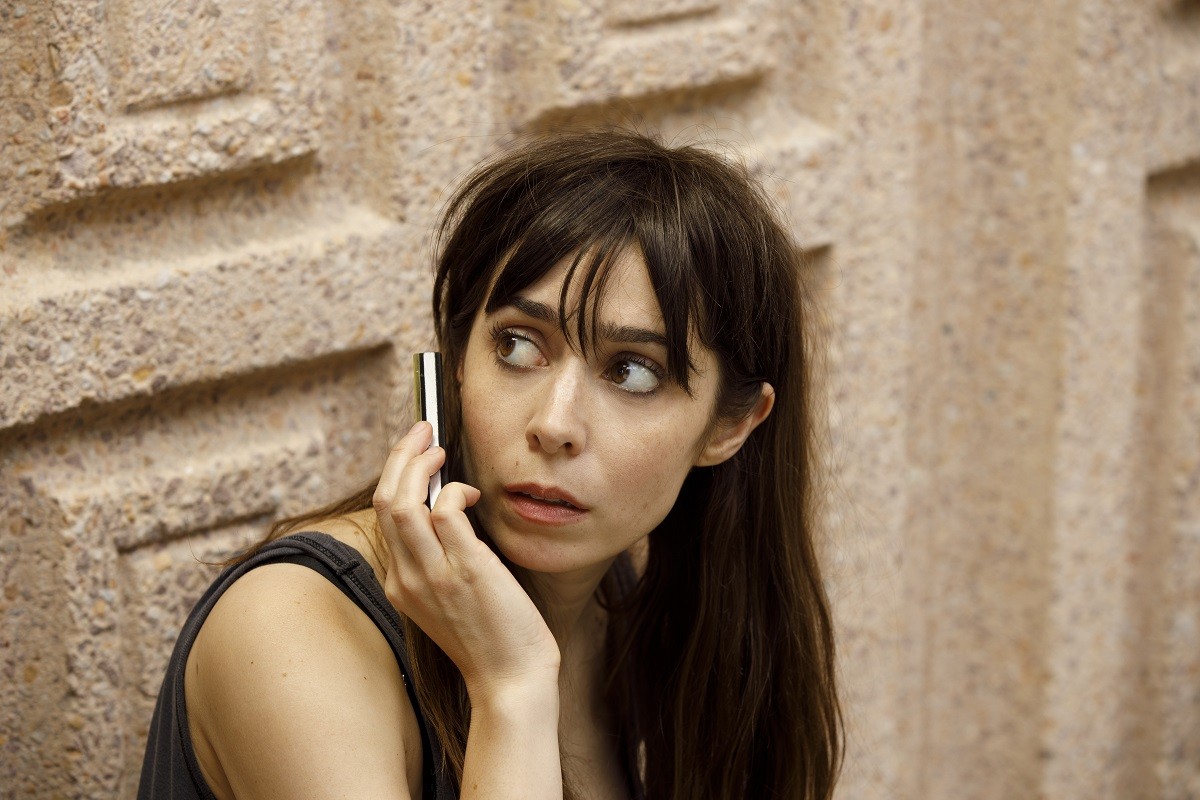 Made For Love, l’amore ai tempi del controllo, da oggi su Sky e NOW in formato cofanetto