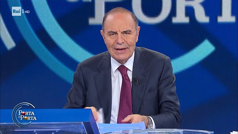 Tg1 Notte dà la linea a Porta a Porta, ma c’è ancora Sanremo Giovani (che sfora)