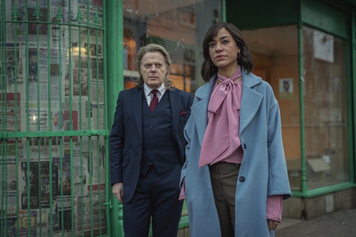 Stay Close, le immagini della miniserie Netlfix