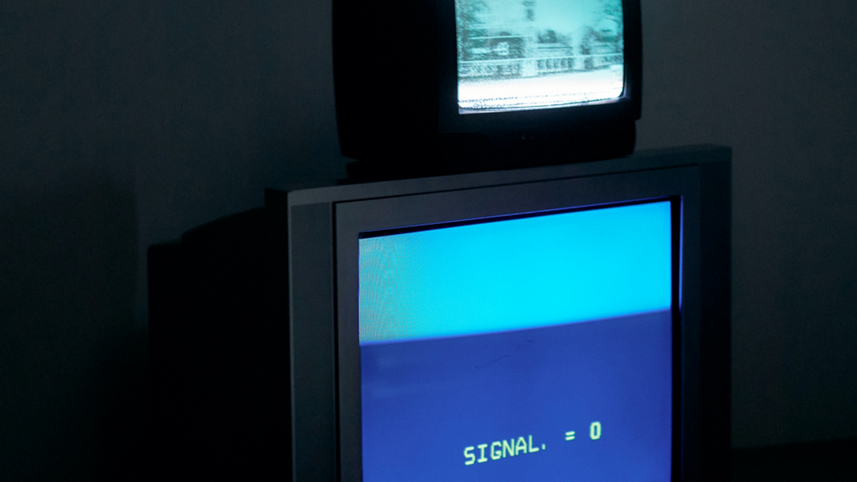 La tv registrata (e finta diretta) per fare compagnia nei giorni di festa