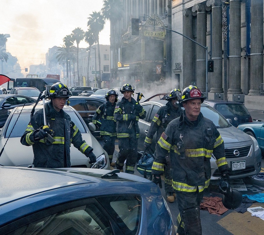 911 