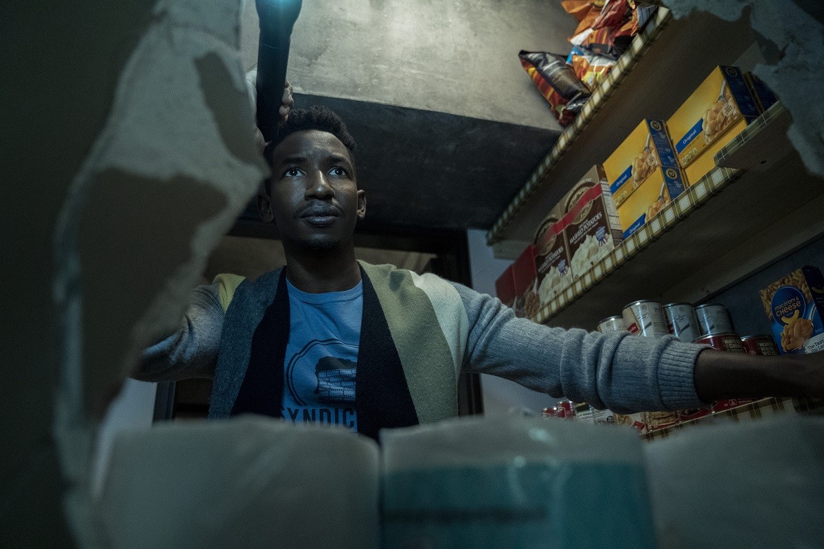 Archive 81 su Netflix gli Universi Paralleli tra incubi e filmati recuperati