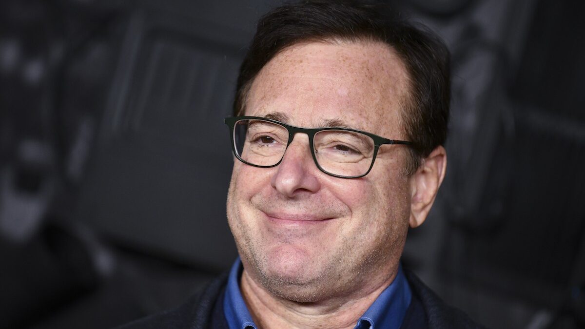 E’ morto Bob Saget, protagonista de Gli amici di papà e voce del Ted anziano in How I Met Your Mother