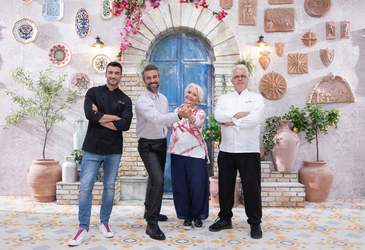 Bake Off – Dolci sotto un Tetto: Montrucchio torna nel tendone di Real Time (e inforna)