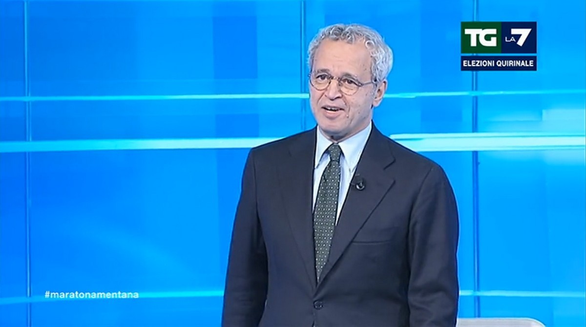 Mentana difende la sua maratona: “C’è chi passa ore a guardare i reality, il nostro è reality della realtà”
