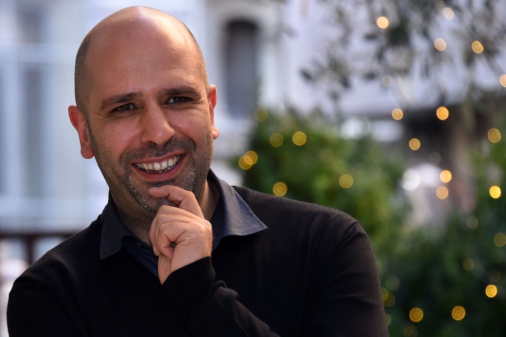 Sanremo 2022, Checco Zalone superospite