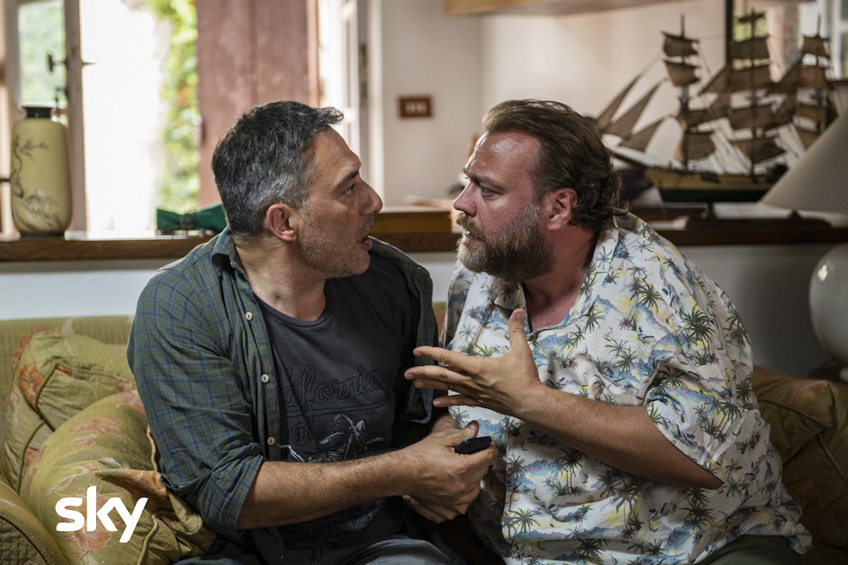 I Delitti del BarLume 2022: trama episodio A bocce ferme, cast, location, dove vederlo